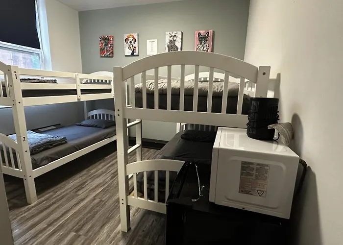 Queen Nest Hotel Toronto